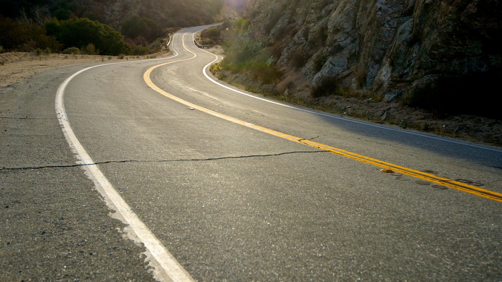 Carreteras más peligrosas de España: ¡Conduce con cuidado!