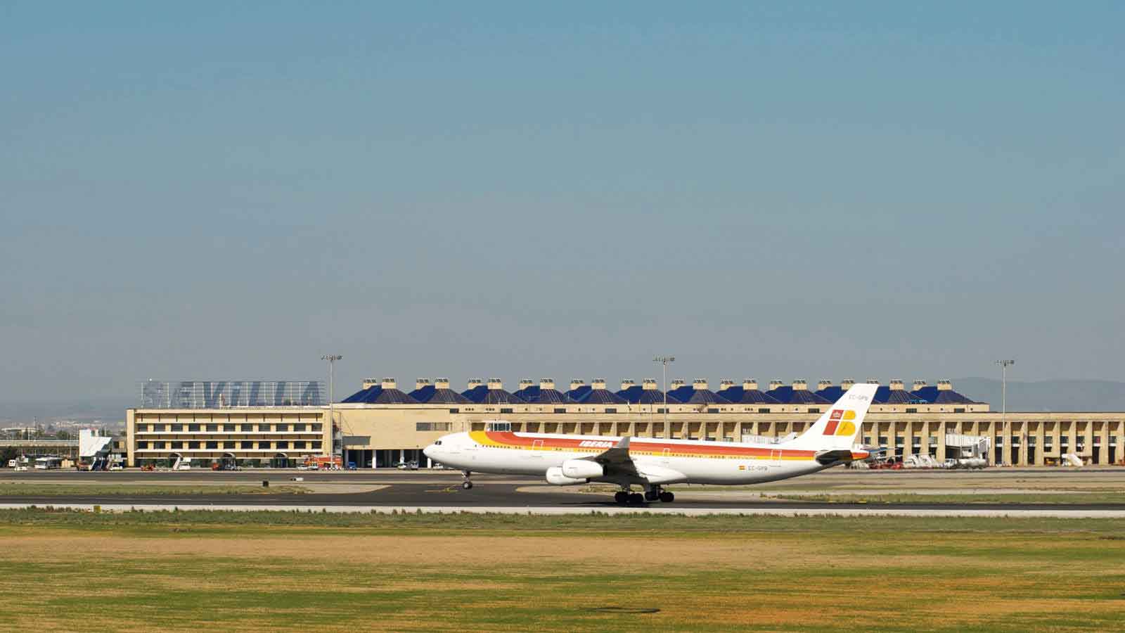 sevilla aeropuerto