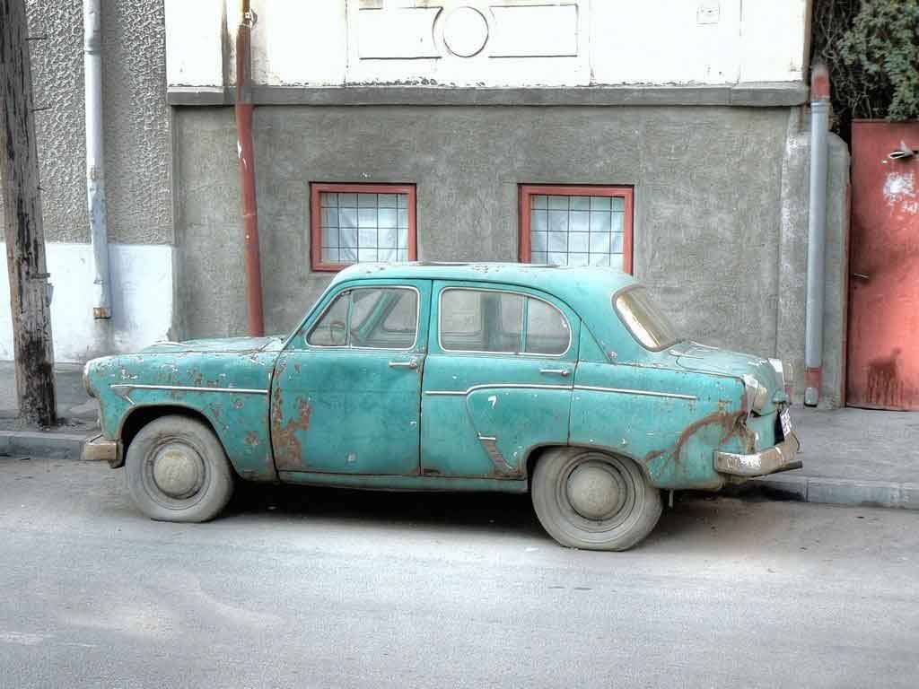 Cómo deshacerte de tu coche viejo: ¡No lo abandones!