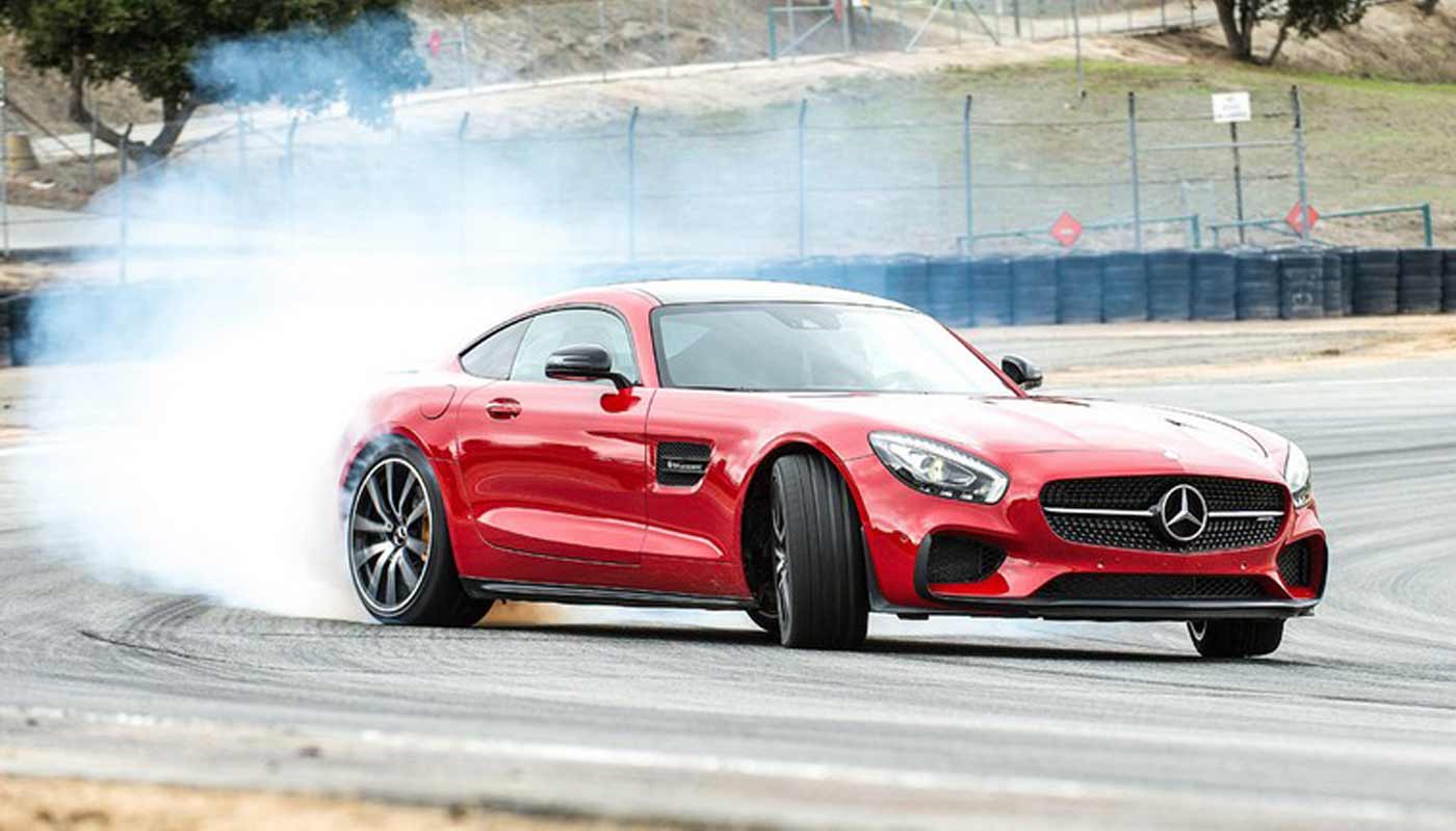 La potencia del motor: ¡Oye como ruge!