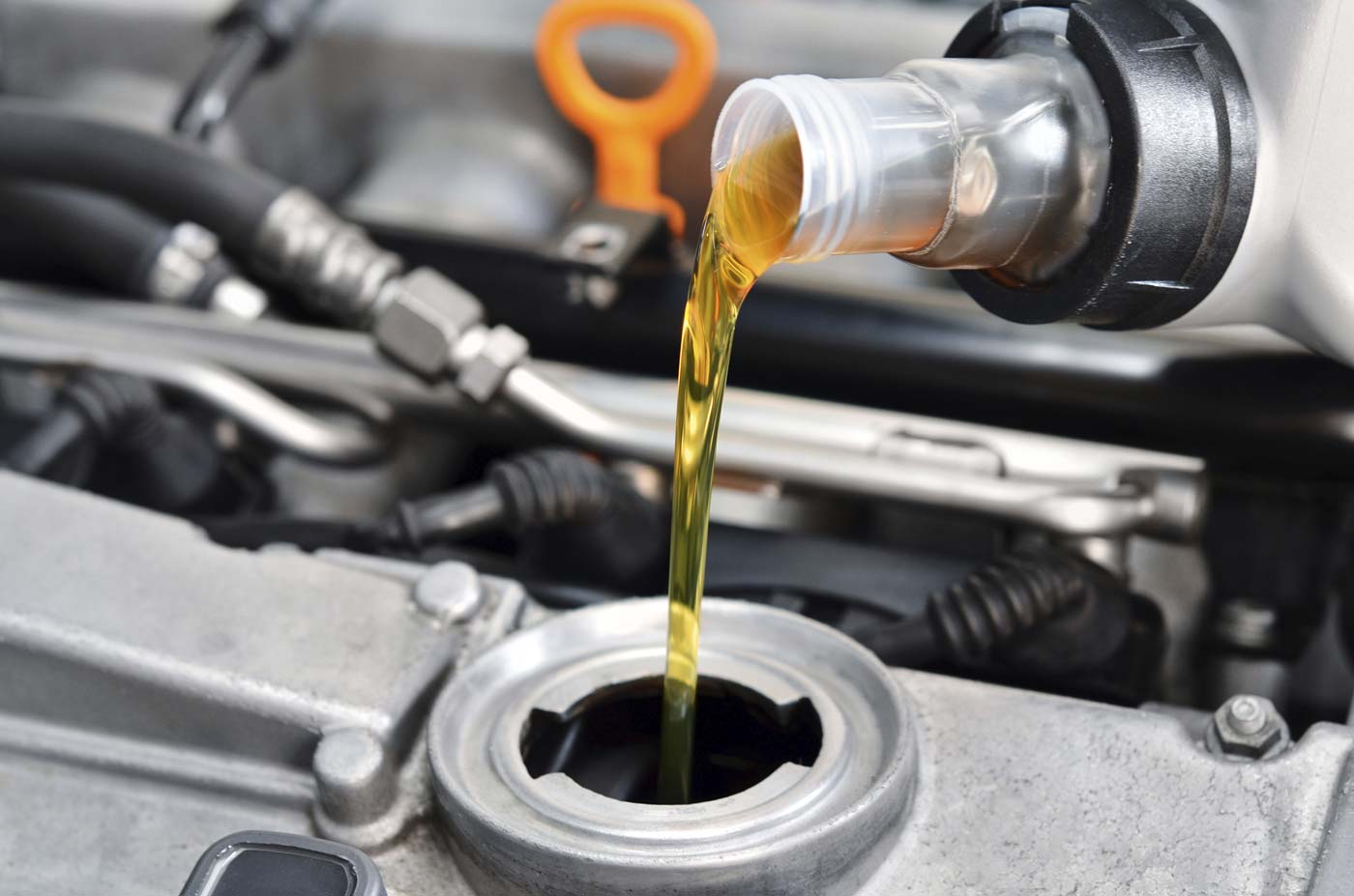 Cómo cambiar el aceite y el filtro del coche sin estresarse