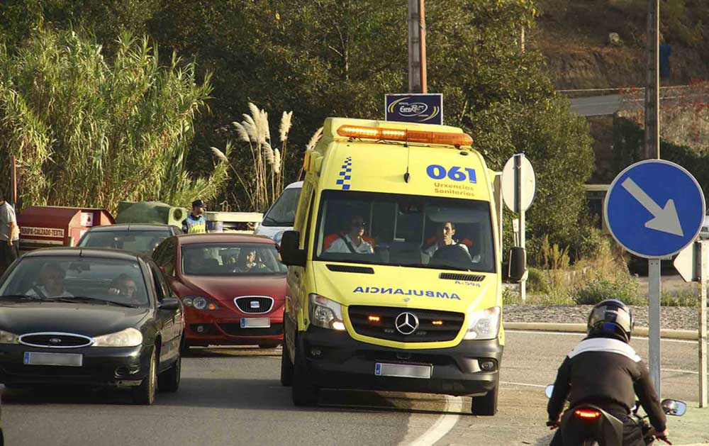 Dejar paso a una ambulancia: ¡Aprende cómo se hace!