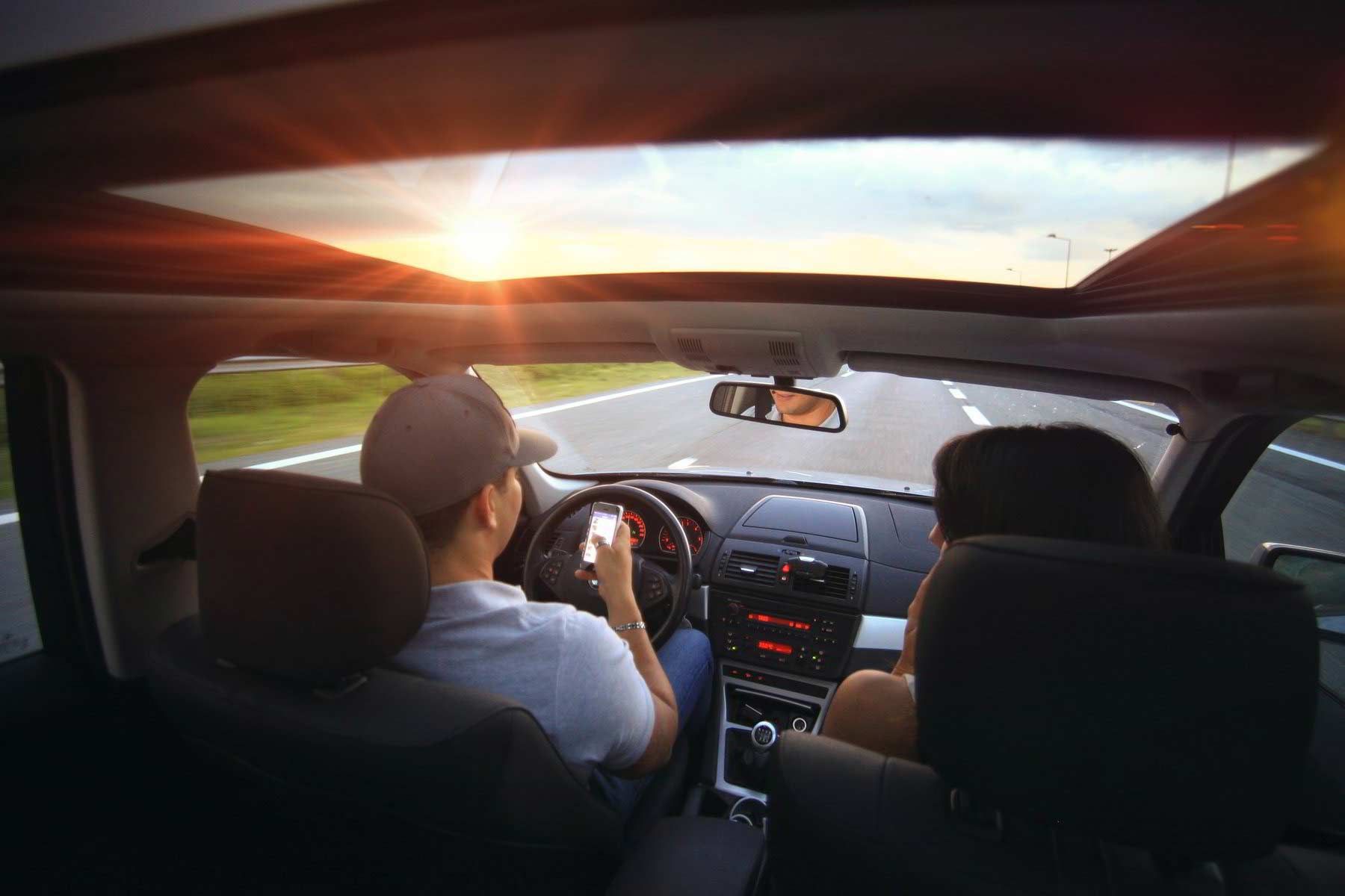 Las infracciones más peligrosas en el coche