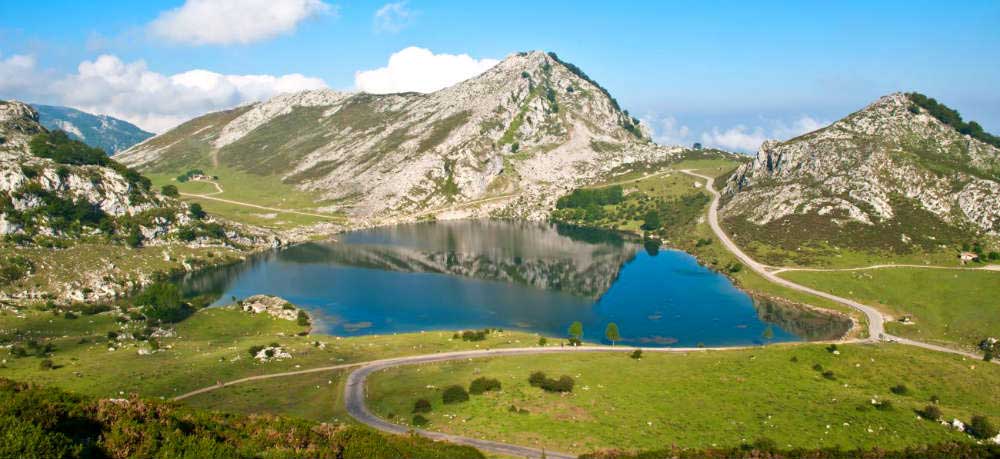Rutas en coche para un fin de semana: ¡Despéjate un poco!