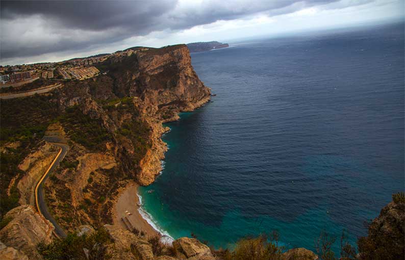 Calas de Valencia: Disfruta de playa y tranquilidad