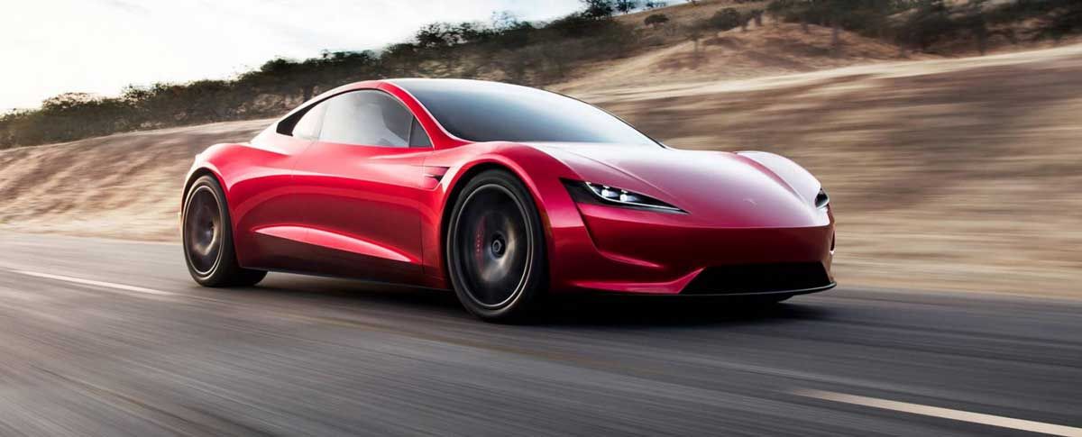 Los 10 anuncios más míticos y extraños de coches y furgonetas de la historia de la TV