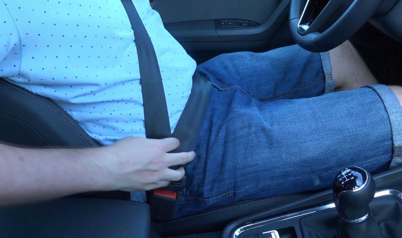 Qué es el efecto submarino: ¡Sujétate bien al asiento!