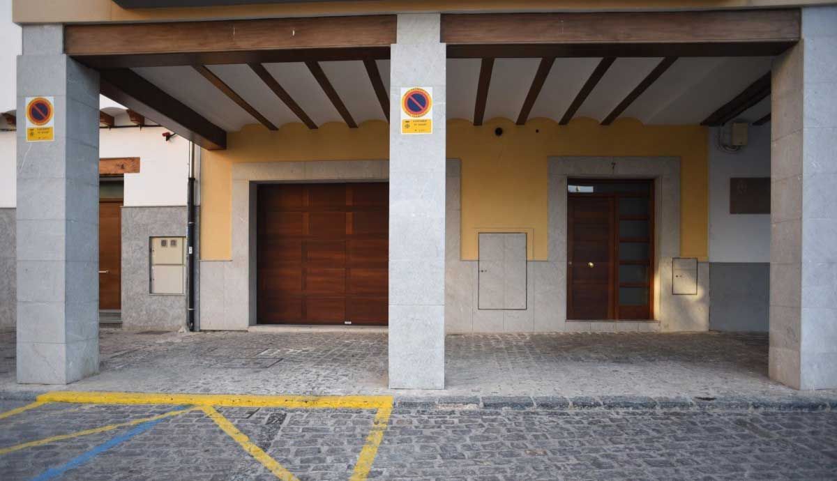 ¿Qué es un vado permanente?: ¡No aparques en sitios prohibidos!