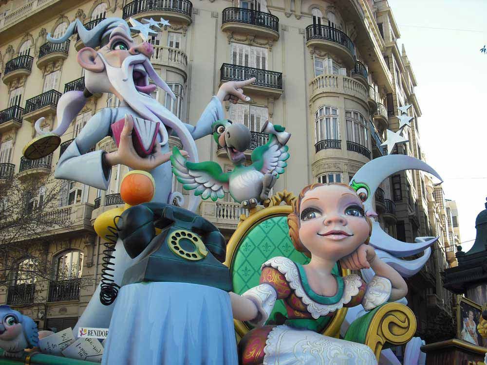Qué ver en las Fallas de Valencia: Arte y pirotecnia