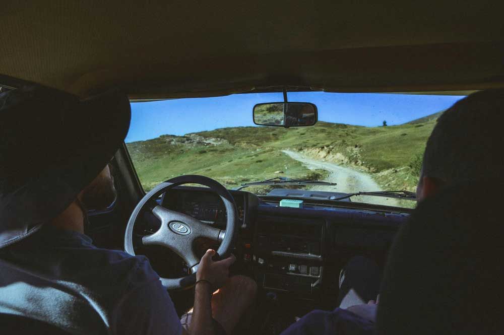 ¿Se puede multar al copiloto del coche?